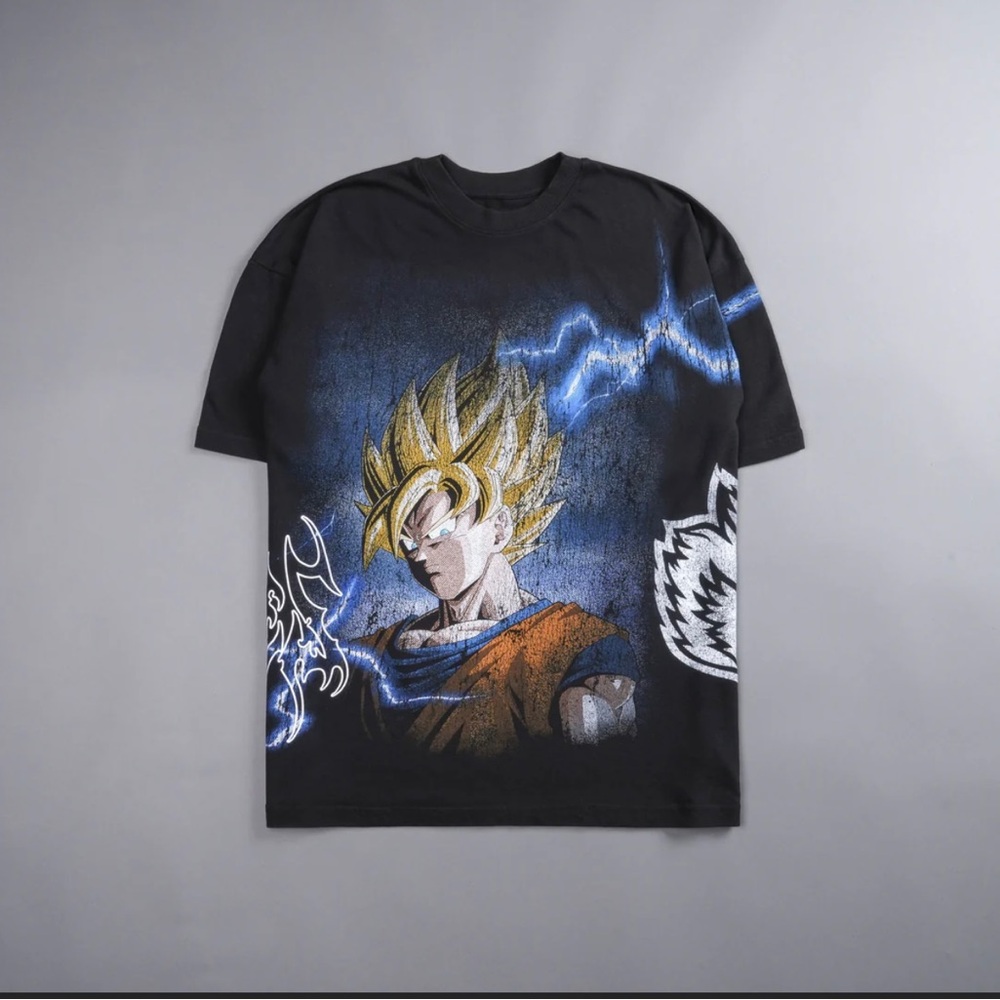 DARC SPORT Dragon Ball Z GOKU ENERGY "PREMIUM" OVERSIZED TEE IN BLACK